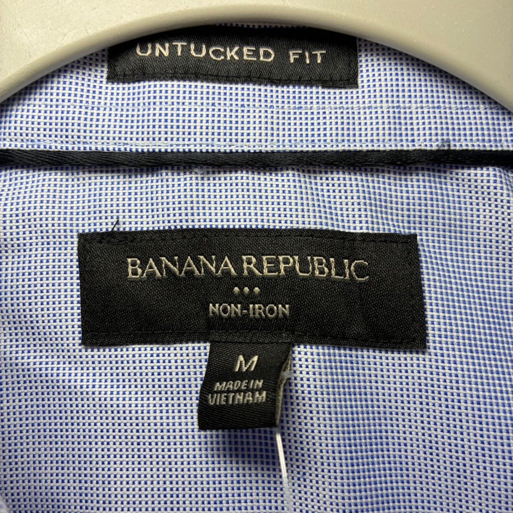 Banana Republic Untucked Dress Shirt Men M Blue Slim Non-Iron Button Preppy NWT - Picture 4 of 8